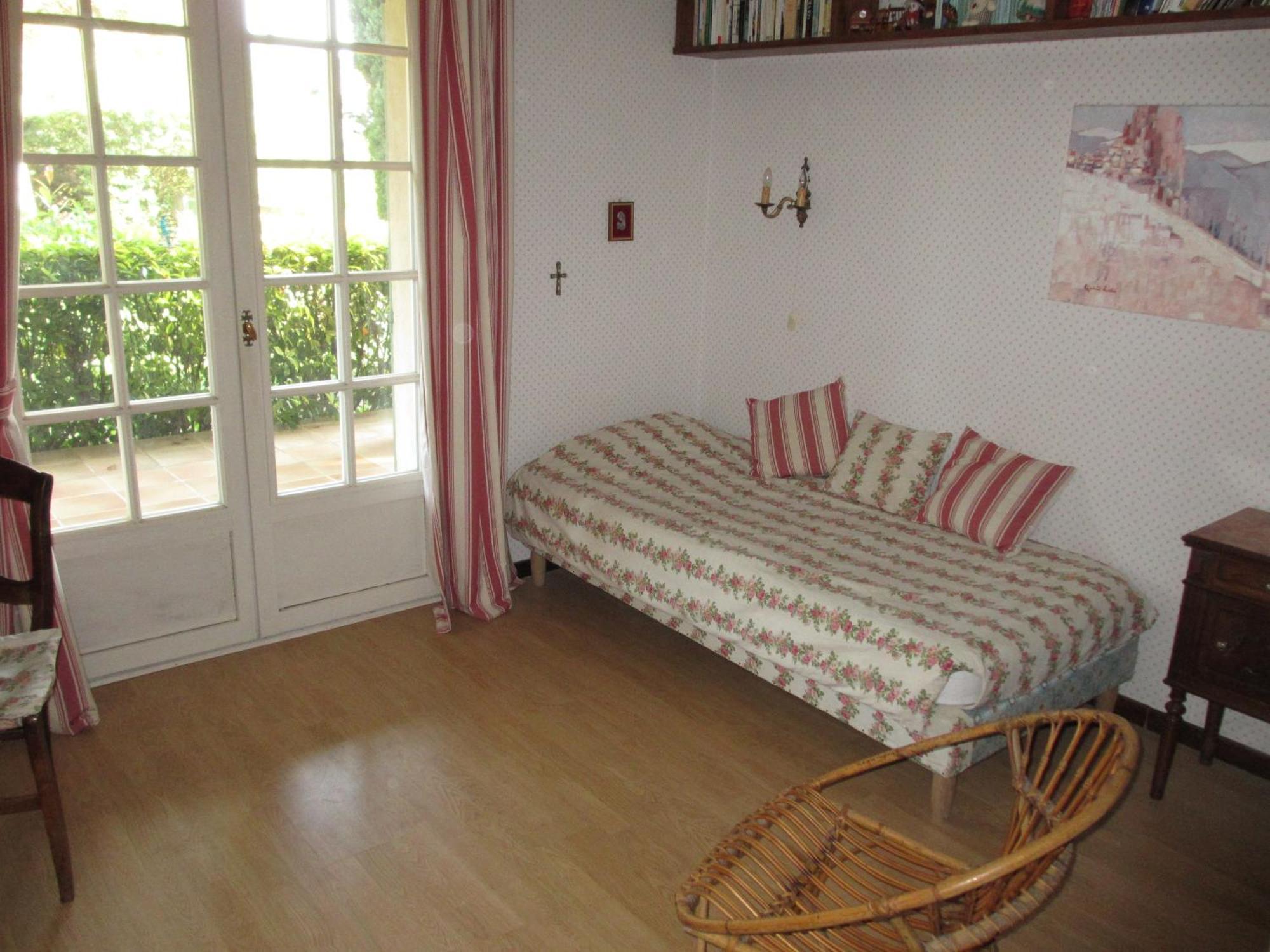 Clos Sainte-Garde Saint Didier  Cameră foto